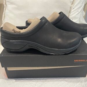 Out.Perform. Originally size 10 $35